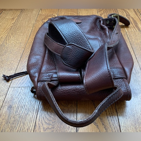 Vintage Leather Backpack - Picture 9 of 14